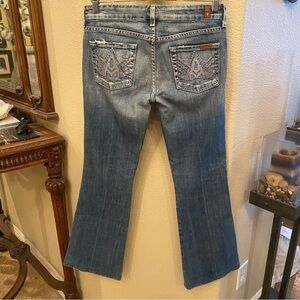 7 FOR ALL MANKIND Women Light Blue “A” Pocket Pink Rhinestone Jeans Size 25